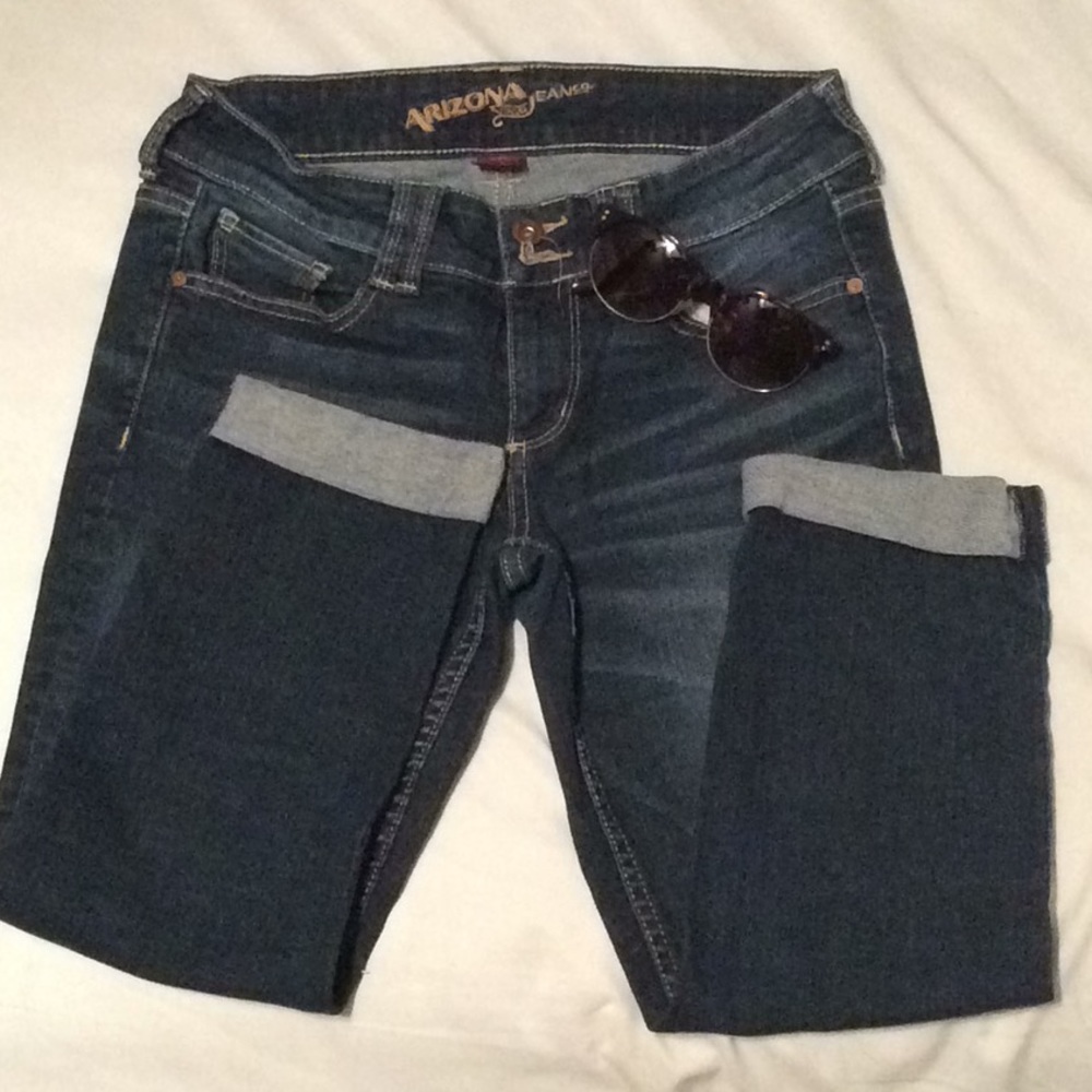 Juniors’ Crop jeans in perfect condition.